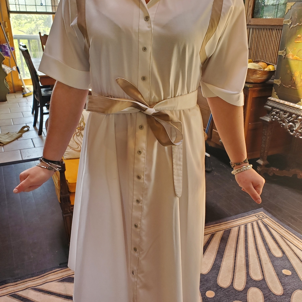 Vintage 1950's 1960's Cream Button-Down Midi Dress with Belt